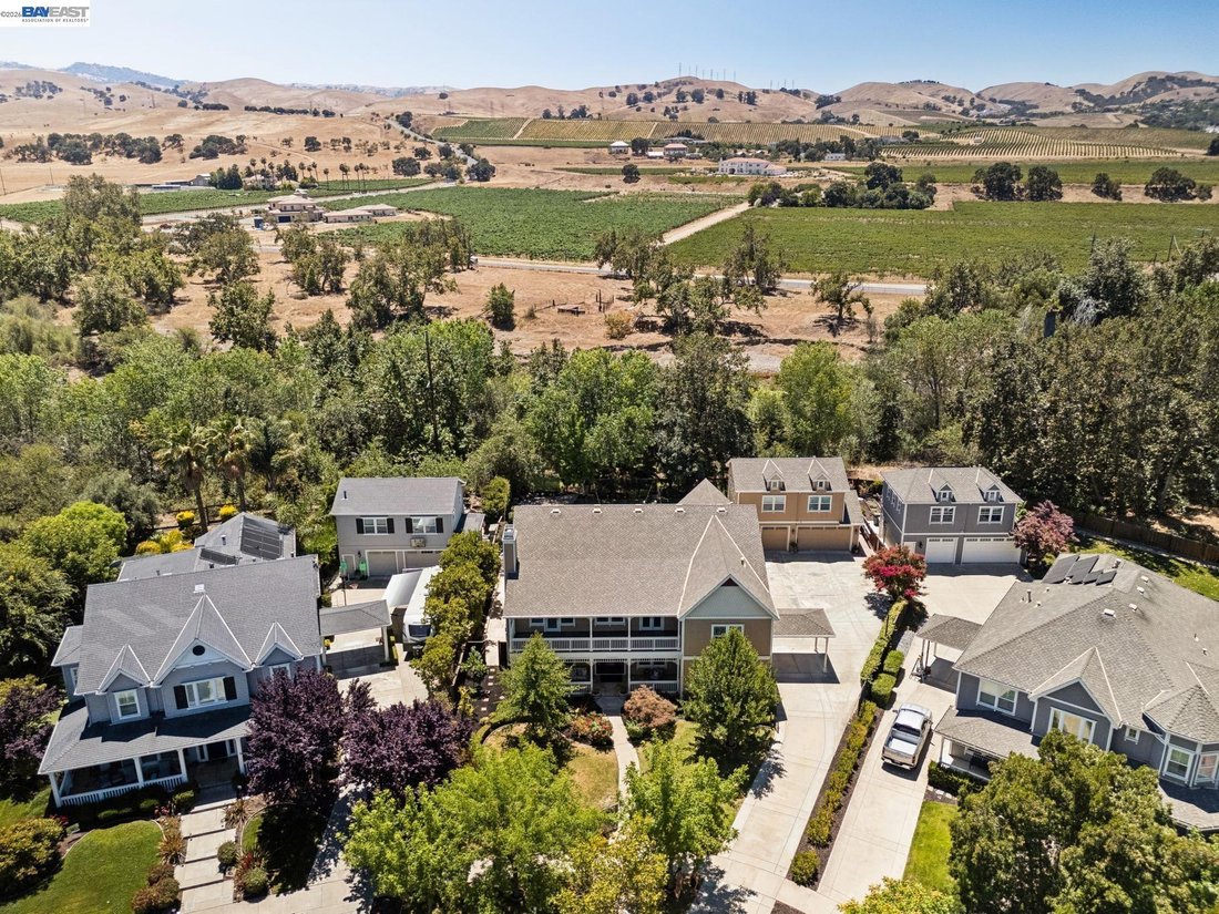House in Livermore, California, United States 4 - 18449351