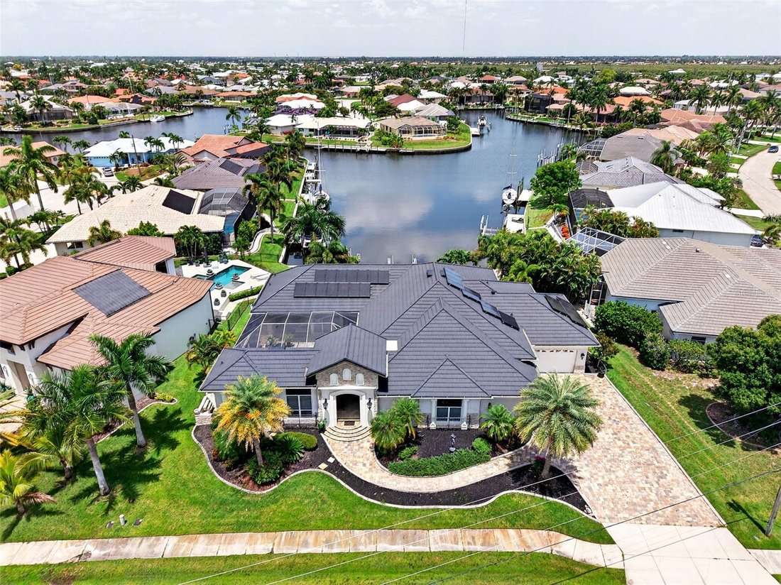 House in Punta Gorda, Florida, United States 2 - 18446513