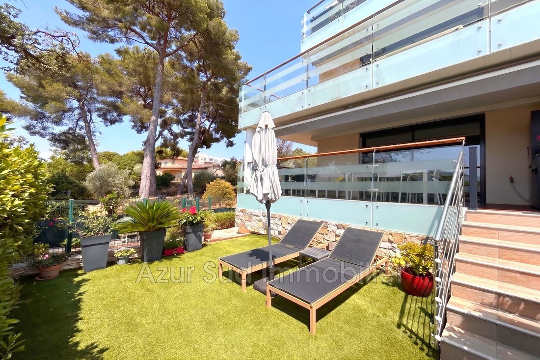Apartment in Les Cougoulins-Rastines, Antibes, France 4 - 18447664