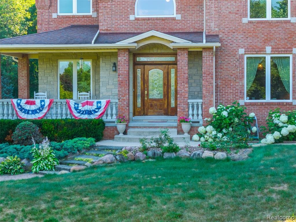 House in Holly, Michigan, United States 5 - 18446427