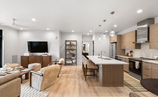 Condo in Gallatin Gateway, Montana, United States 1