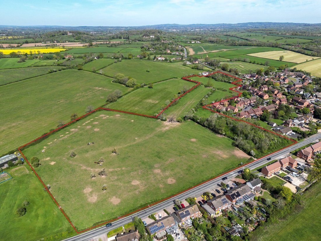 Land in Rock Hill, Stoke Prior, England 3 - 18446018