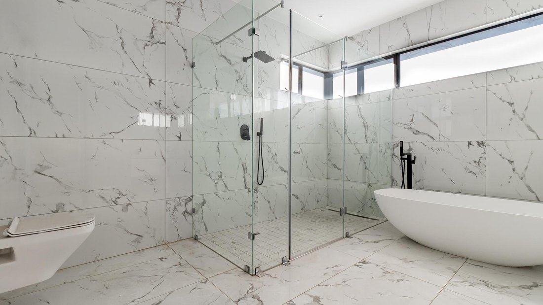 House in Alexandra, Gauteng, South Africa 5 - 18446694