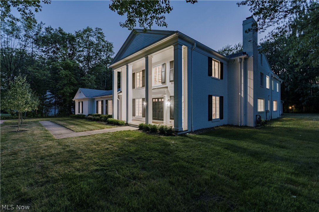 House in Gates Mills, Ohio, United States 2 - 18447257