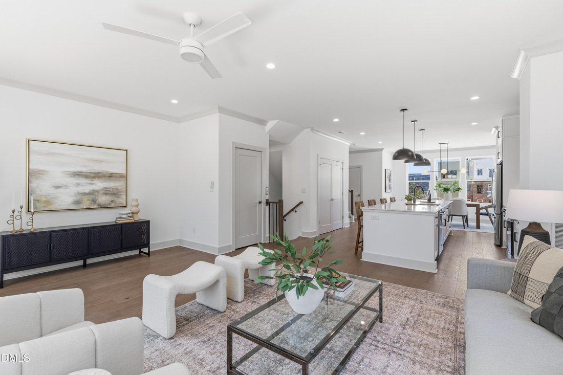 Townhouse in Chapel Hill, North Carolina, United States 4 - 18446785