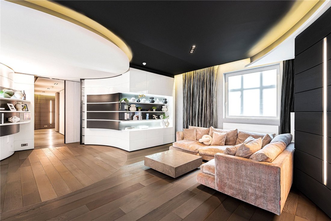 Apartment in Mayfair, Westminster, England 5 - 18447429