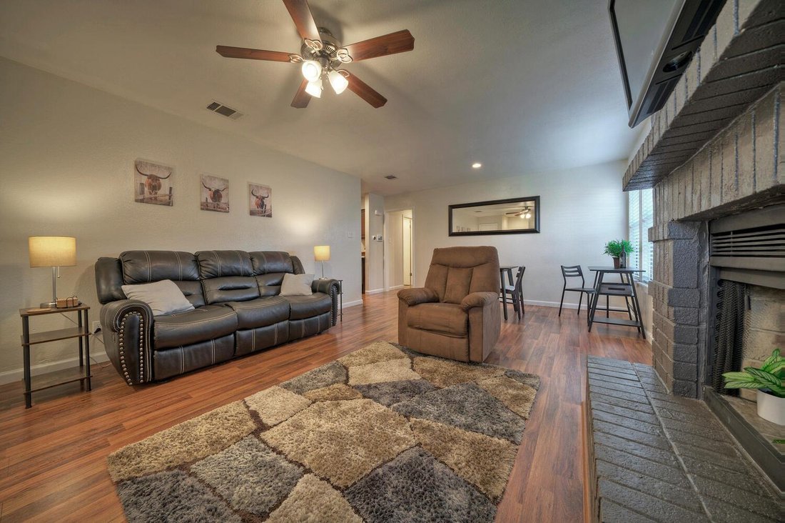 Apartment in Round Rock, Texas, United States 2 - 18446668