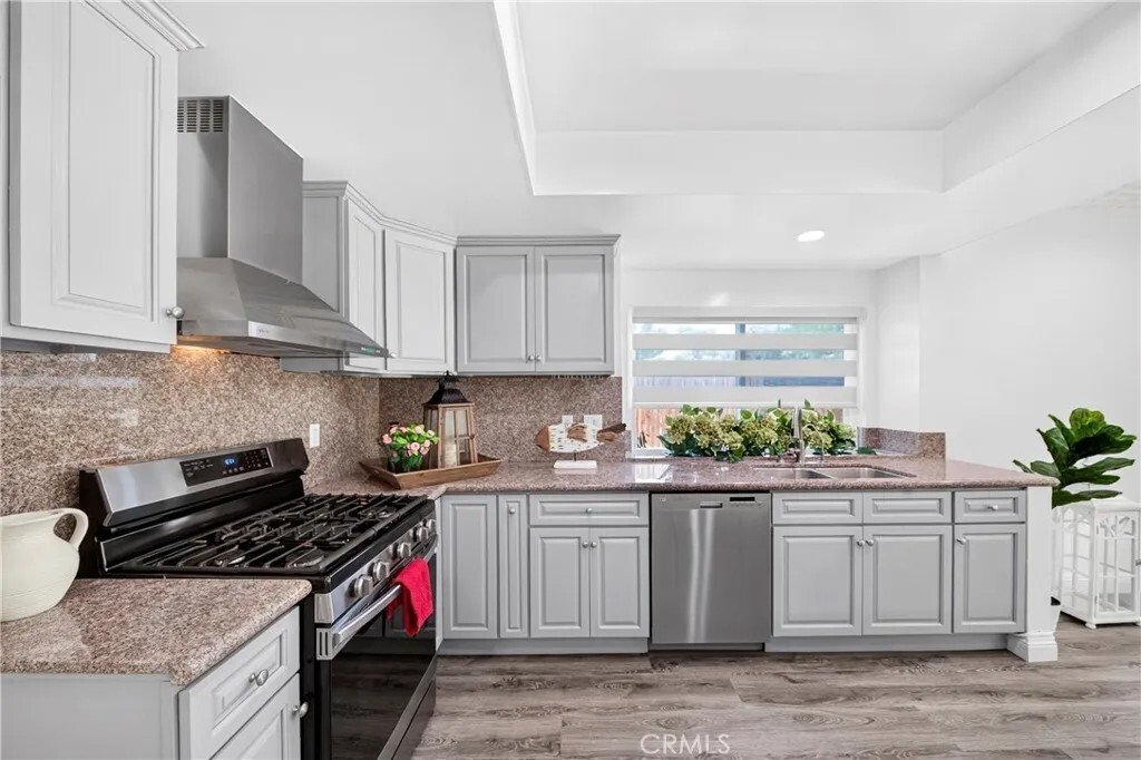 House in Thousand Oaks, California, United States 1 - 18446595