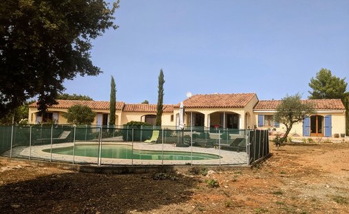 House in Moissac-Bellevue, Provence-Alpes-Côte d'Azur, France 1