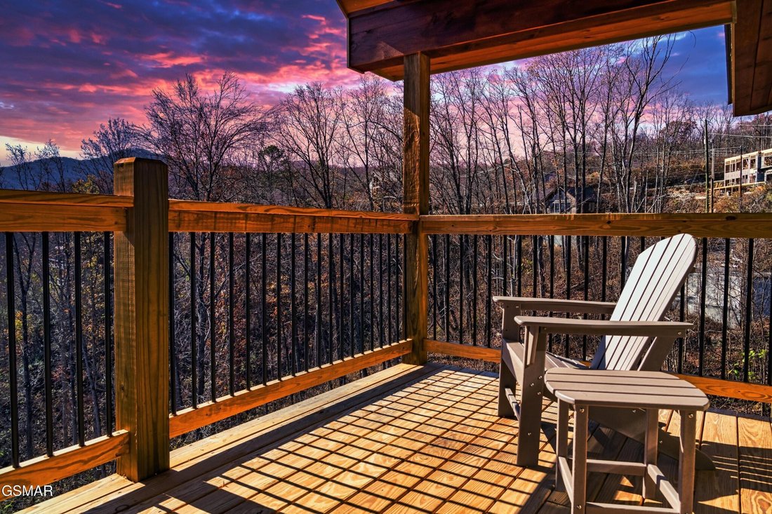 House in Gatlinburg, Tennessee, United States 5 - 18447002
