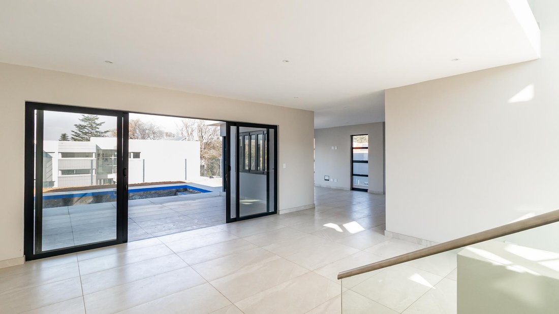 House in Alexandra, Gauteng, South Africa 3 - 18446694