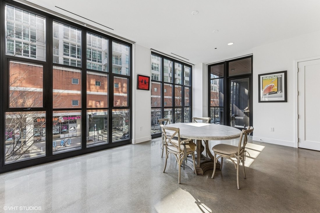 Condo in Chicago, Illinois, United States 5 - 18447105