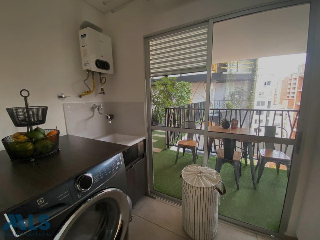 Apartment in Medellín, Antioquia, Colombia 4 - 18446951