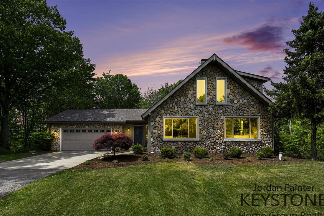 House in Hudsonville, Michigan, United States 1 - 18446404