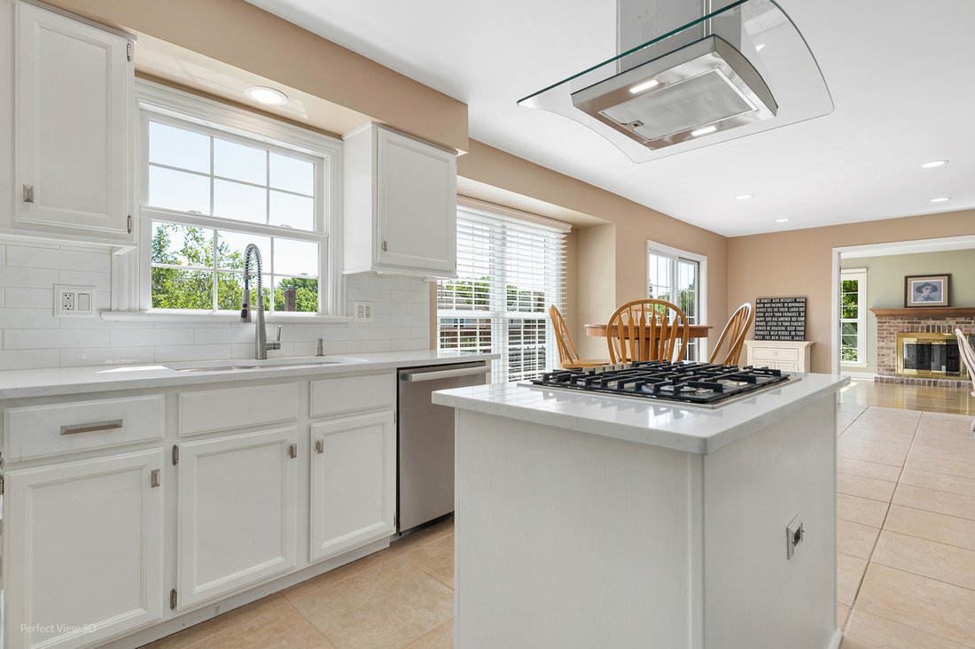 House in Gurnee, Illinois, United States 5 - 18447183