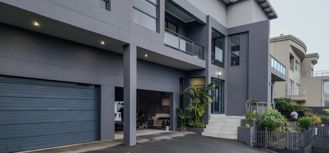 House in Ballito, KwaZulu-Natal, South Africa 1 - 18447306