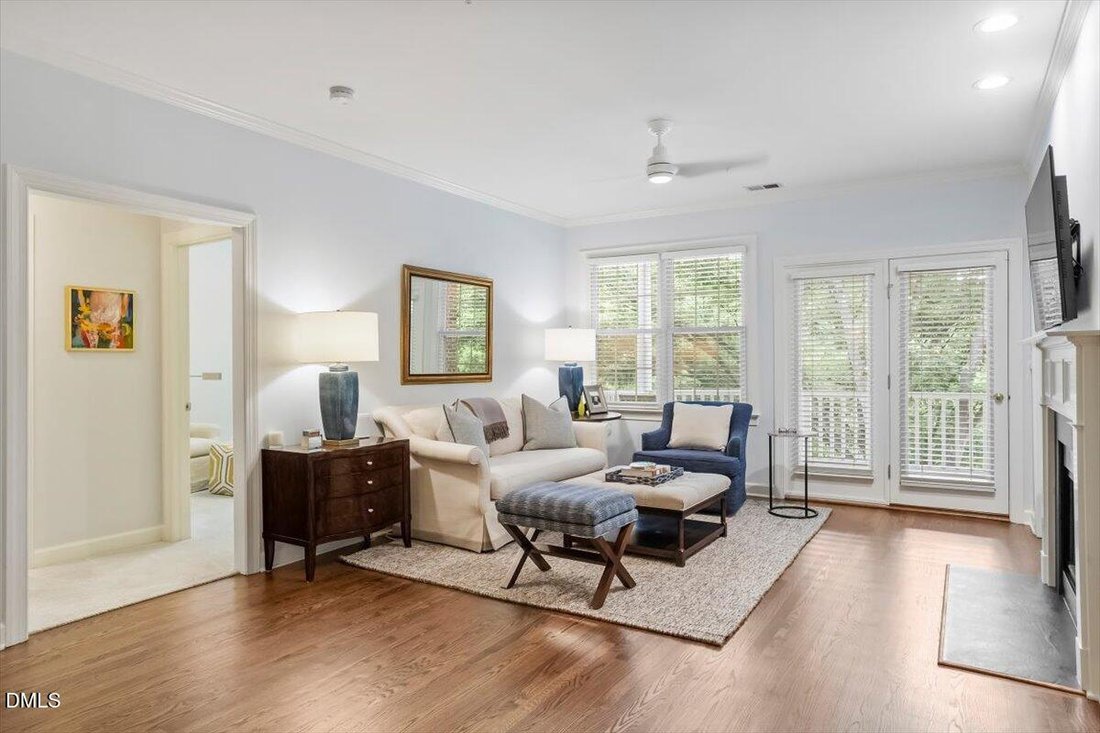 Condo in Raleigh, North Carolina, United States 3 - 18446801