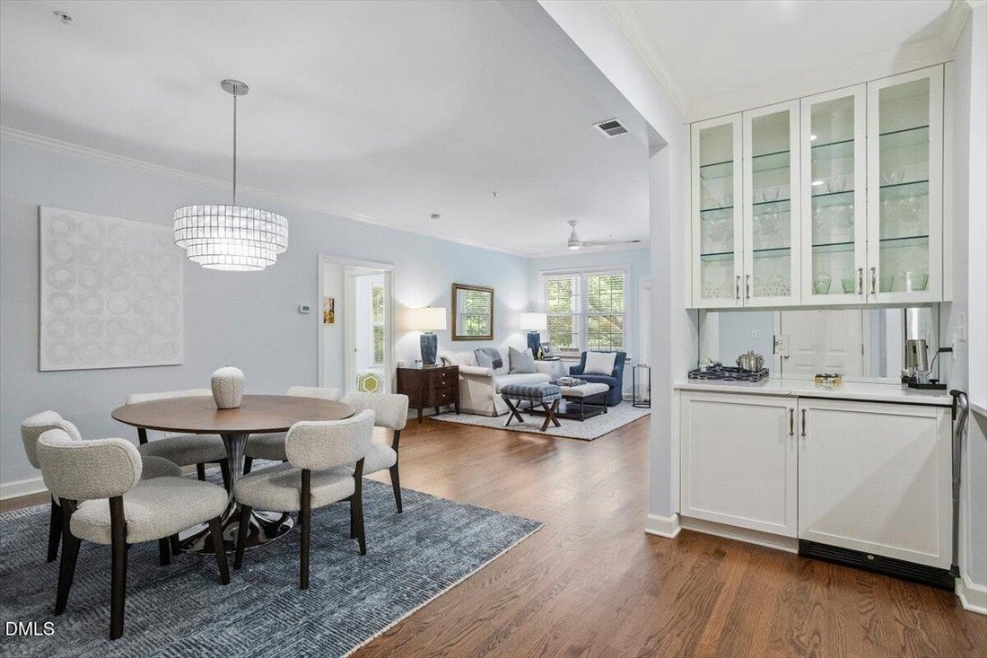 Condo in Raleigh, North Carolina, United States 1 - 18446801