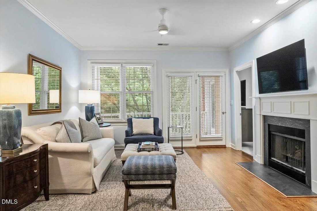 Condo in Raleigh, North Carolina, United States 4 - 18446801