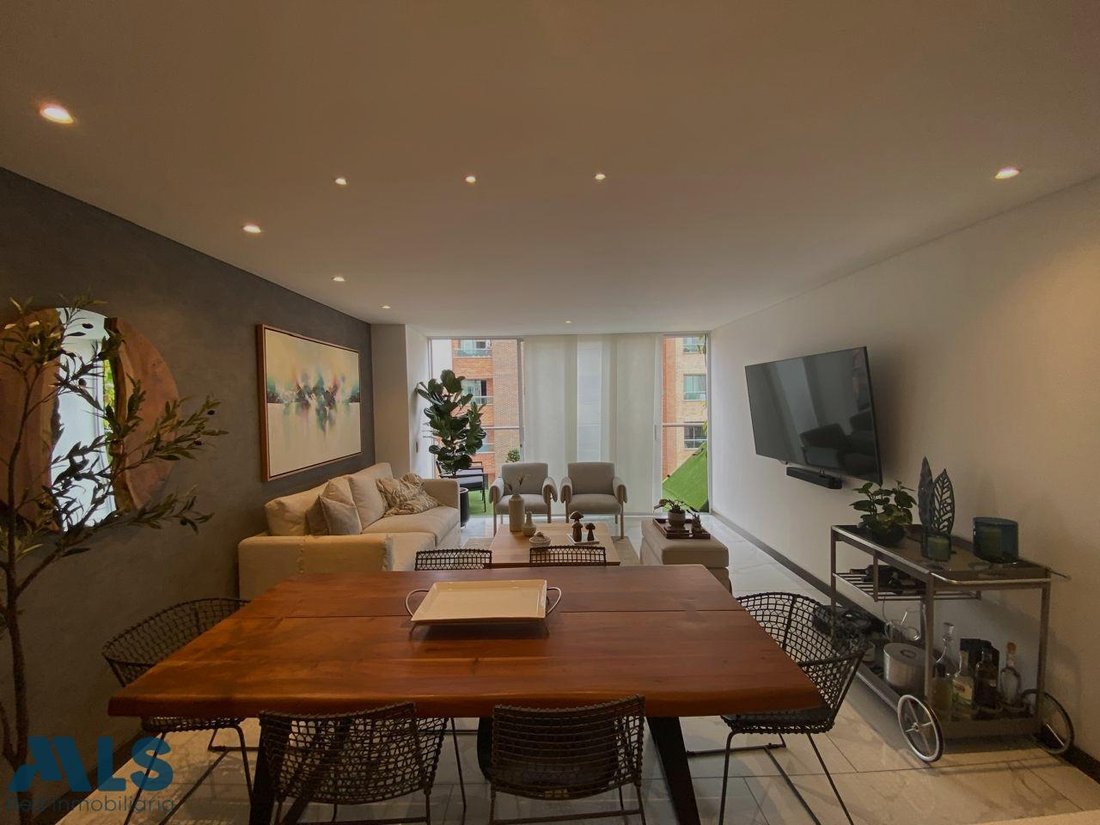Apartment in Medellín, Antioquia, Colombia 1 - 18446951