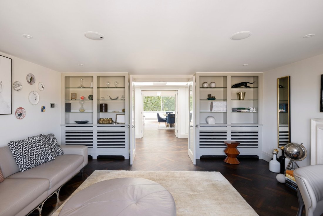 Apartment in Belgravia, Westminster, England 5 - 16720197