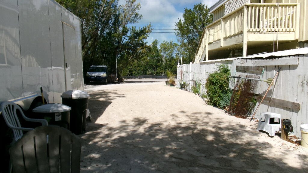 House in Key Colony Beach, Florida, United States 5 - 18446844