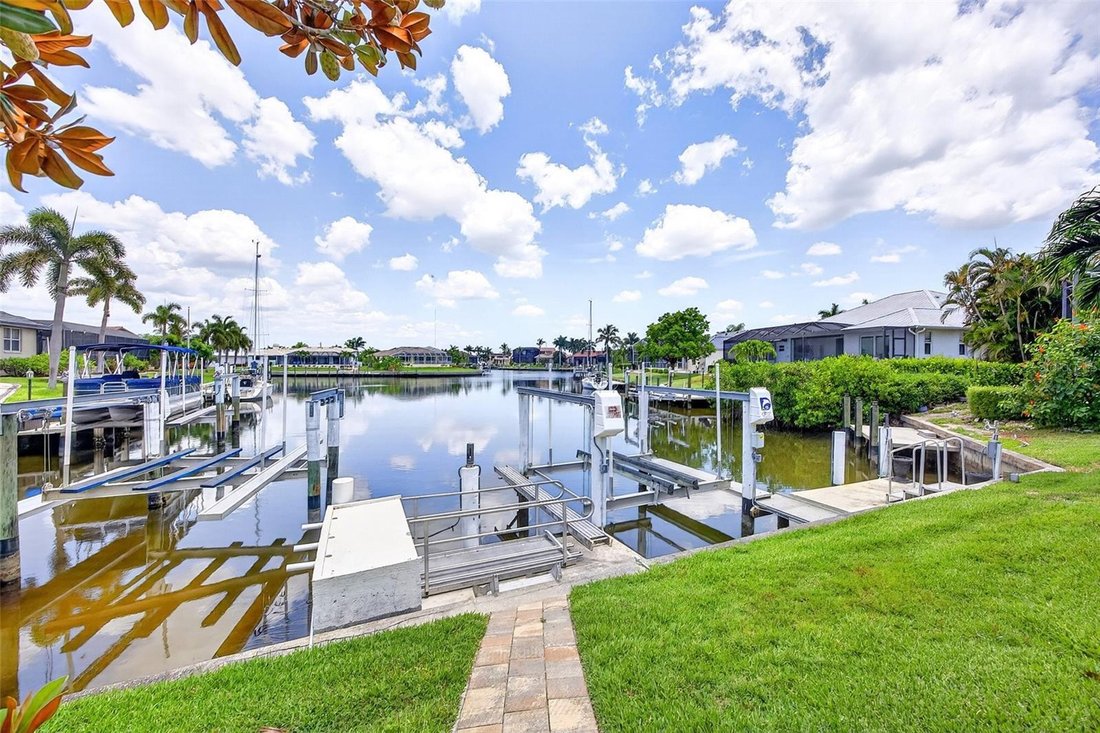 House in Punta Gorda, Florida, United States 3 - 18446513