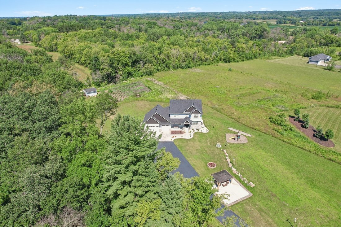 House in Lakeville, Minnesota, United States 4 - 18447656