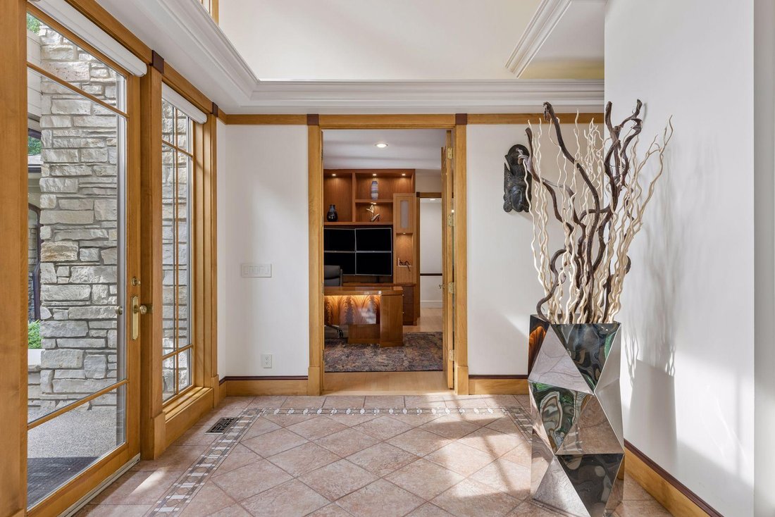 House in Minnetonka, Minnesota, United States 5 - 18447465