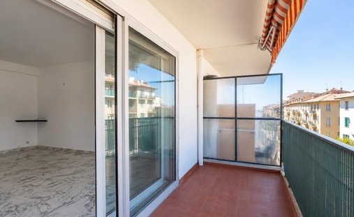 Apartment in Le Port, Nice, France 1