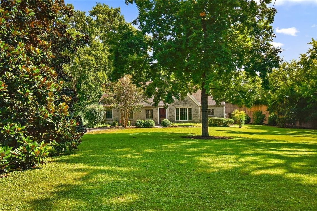 House in Nashville, Tennessee, United States 2 - 18450558
