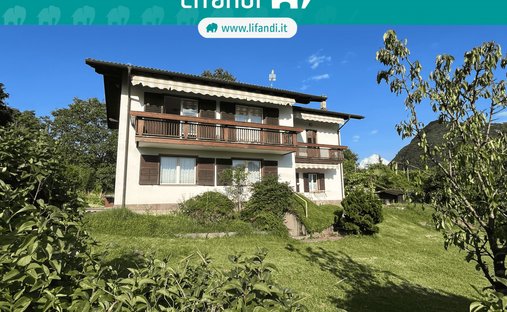 House in Villamontagna, Trento, Trentino – Alto Adige/Südtirol 1