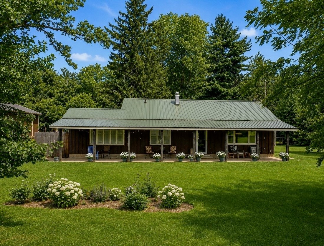 House in Paw Paw, Illinois, United States 1 - 18450727