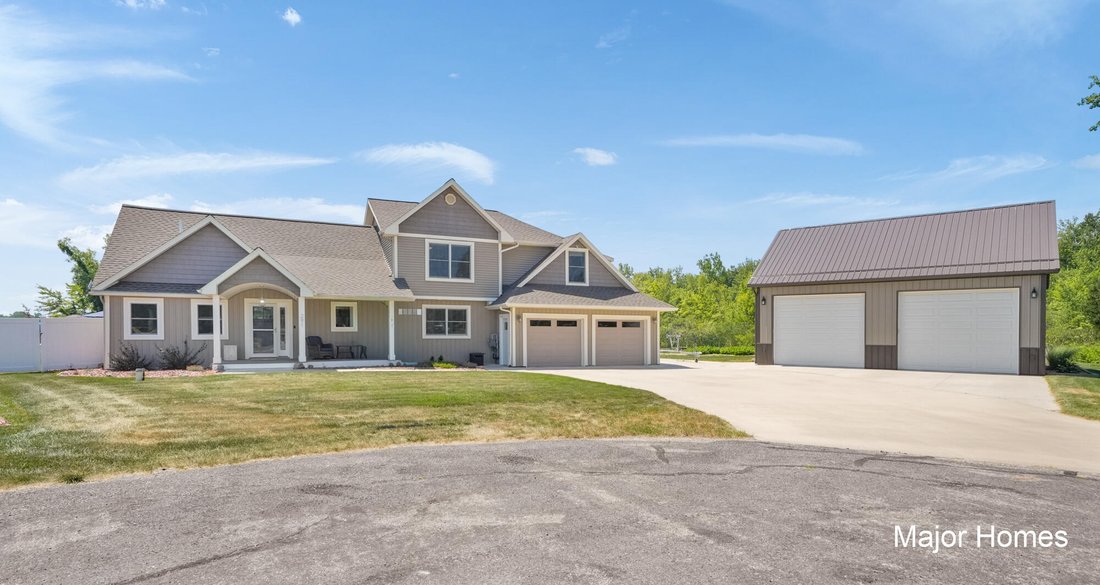 House in Lake Odessa, Michigan, United States 2 - 18450906