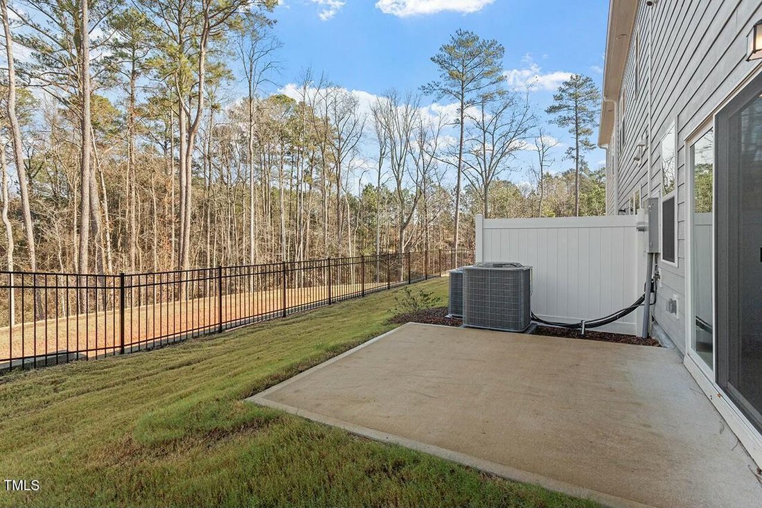 Townhouse in Chapel Hill, North Carolina, United States 5 - 18450365