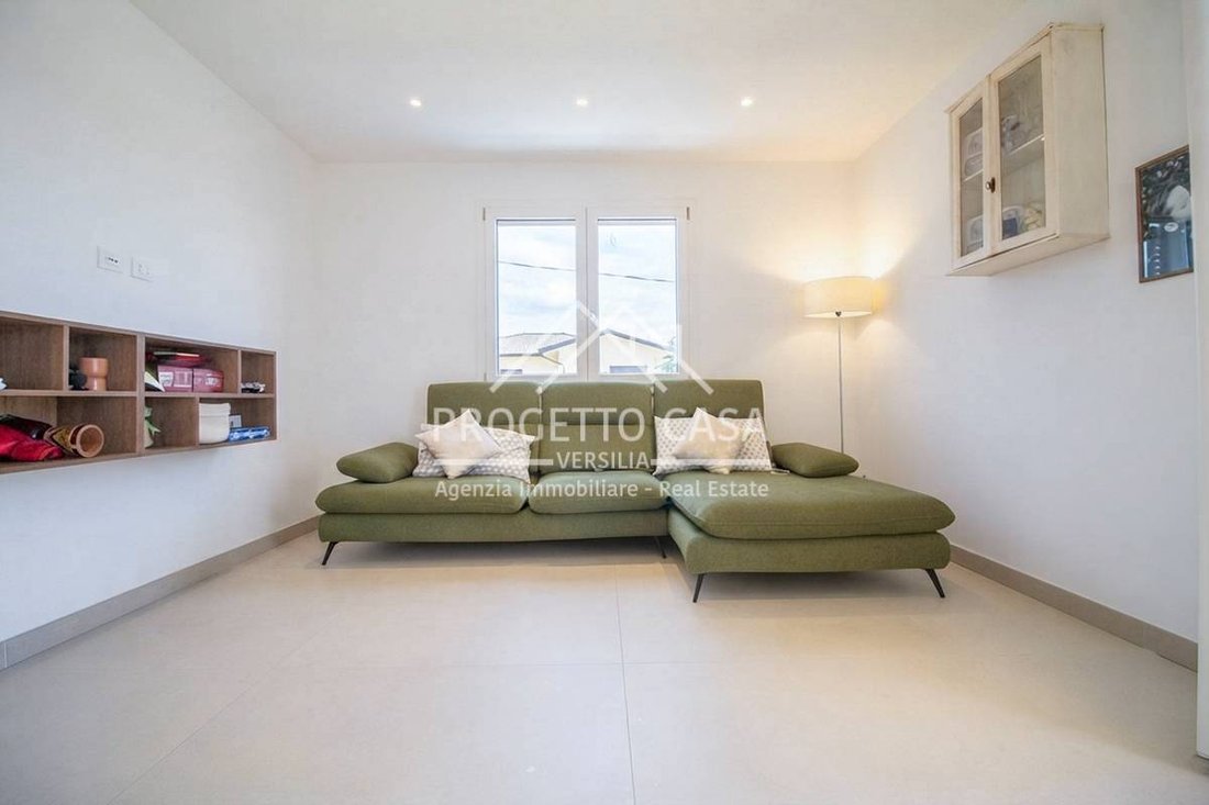 Apartment in Capezzano Pianore, Camaiore, Tuscany 4 - 18452178