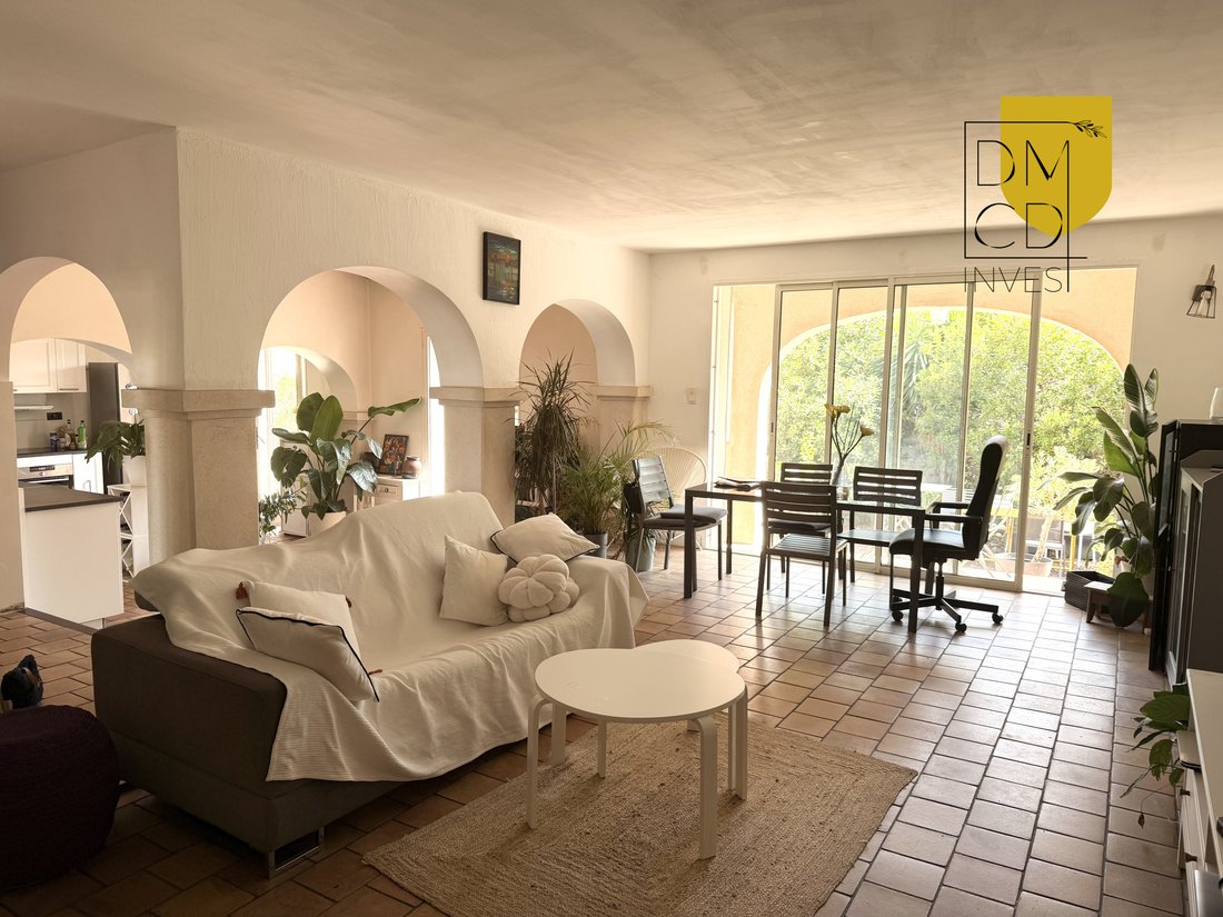 House in Le Village-L'Esperon, Sausset-les-Pins, France 3 - 18450481