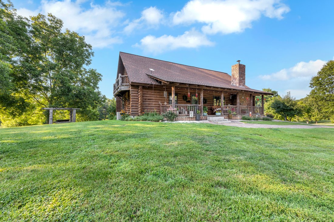 House in Waterloo, Illinois, United States 3 - 18447993