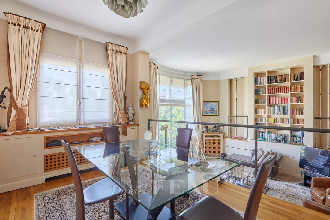 Apartment in Saint James-Delabordère, Neuilly-sur-Seine, France 3 - 18448136