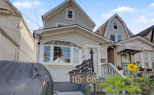 House in New York, New York, United States 1