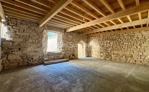 House in Venasque, Provence-Alpes-Côte d'Azur, France 1