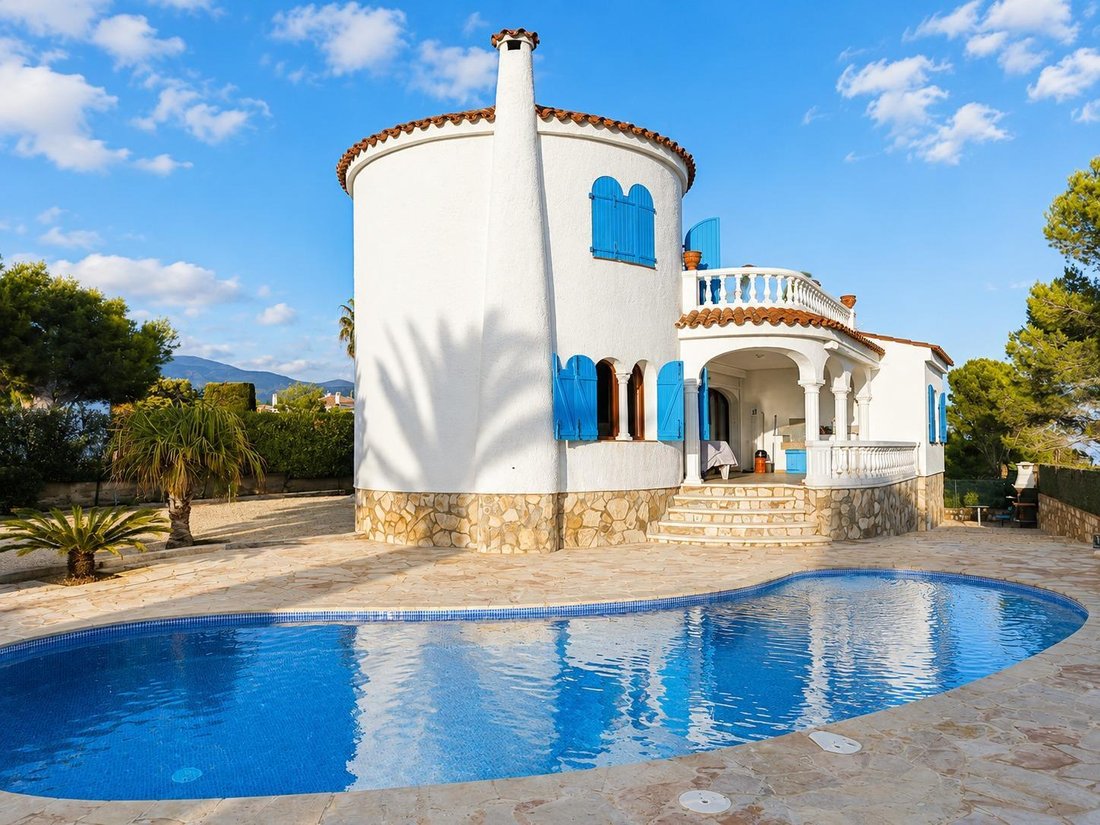 Villa in l'Ametlla de Mar, Catalonia, Spain 2 - 16811432