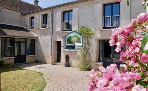 Casa a Mauperthuis, Isola di Francia, Francia 1