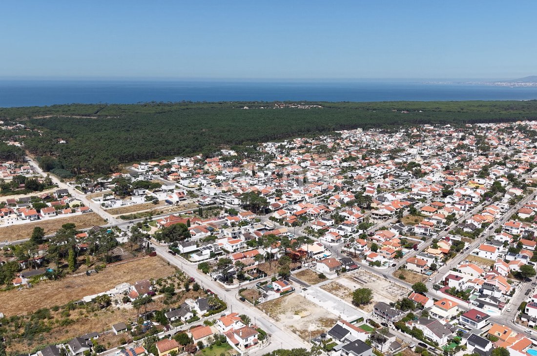 Casa en Charneca de Caparica y Sobreda, Setúbal Municipality, Portugal 1 - 18451354