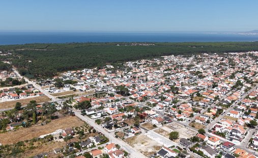 Maison à Charneca de Caparica et Sobreda, Setúbal Municipality, Portugal 1