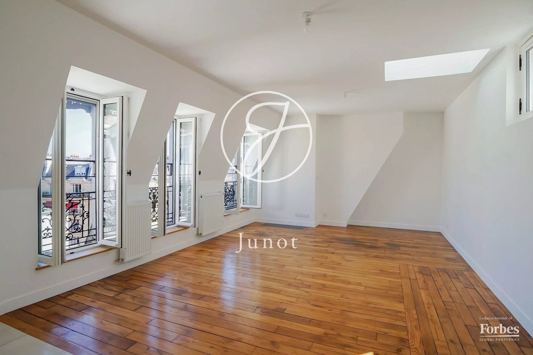 Apartment in Cambronne-Garibaldi, Paris 15e Arrondissement, Paris 2 - 18448239