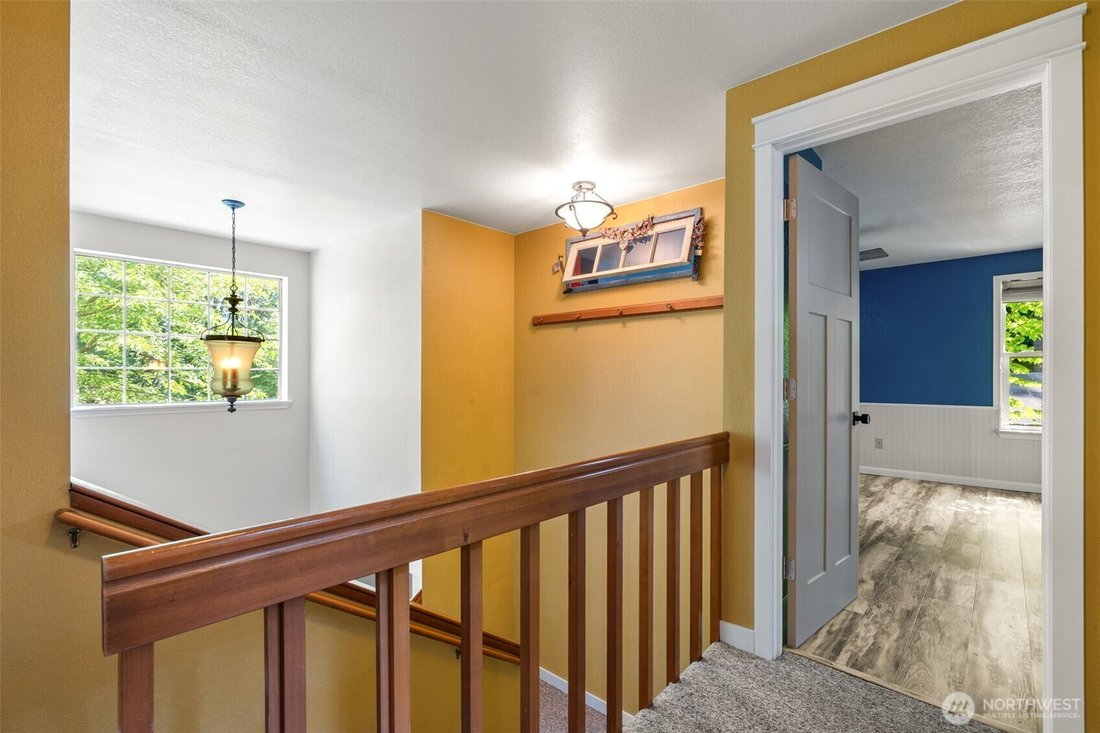 Tumwater, Washington, United States 5 - 18447869