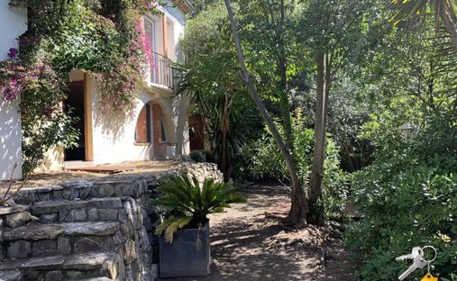 House in Maurice Jeanpierre, Le Cannet, France 1