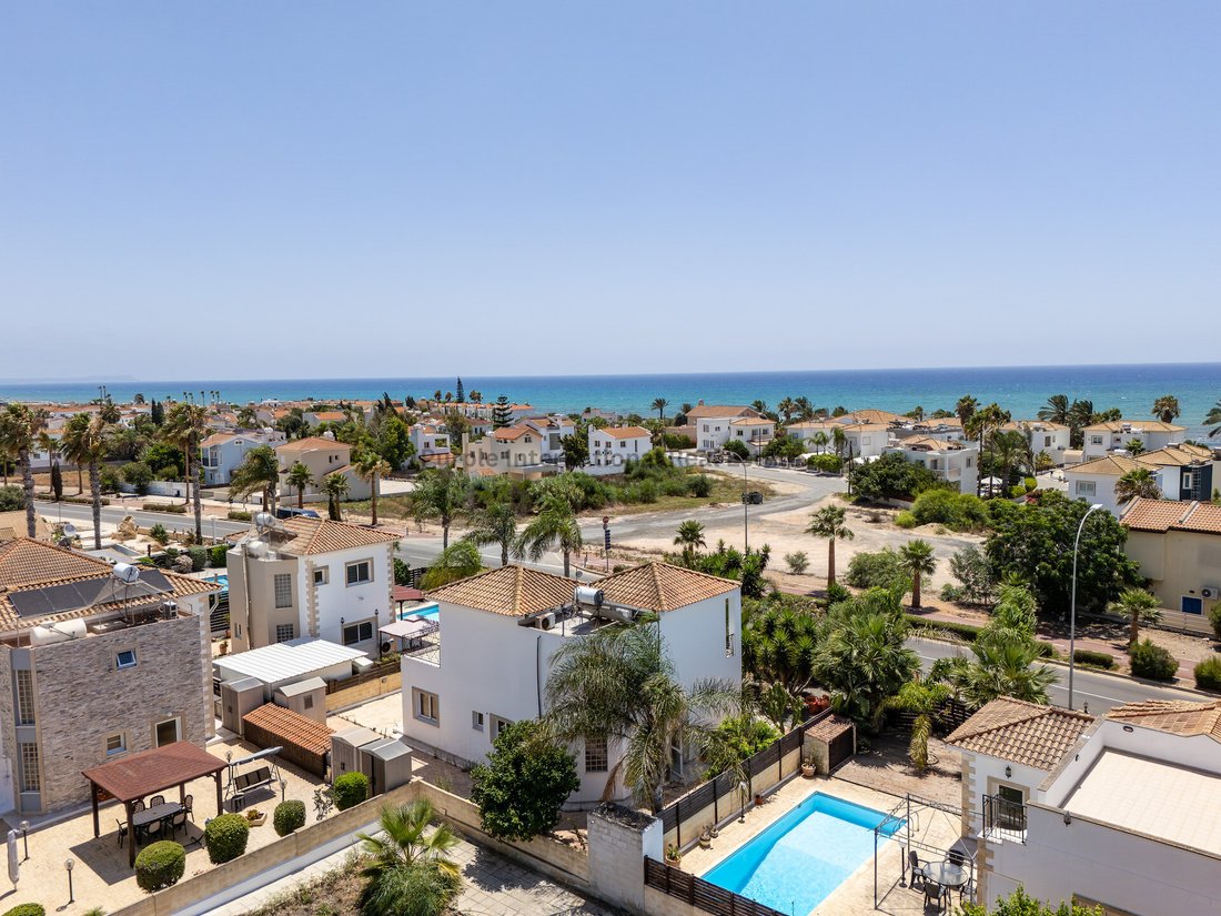 Villa in Sotira, Cyprus 1 - 16712705