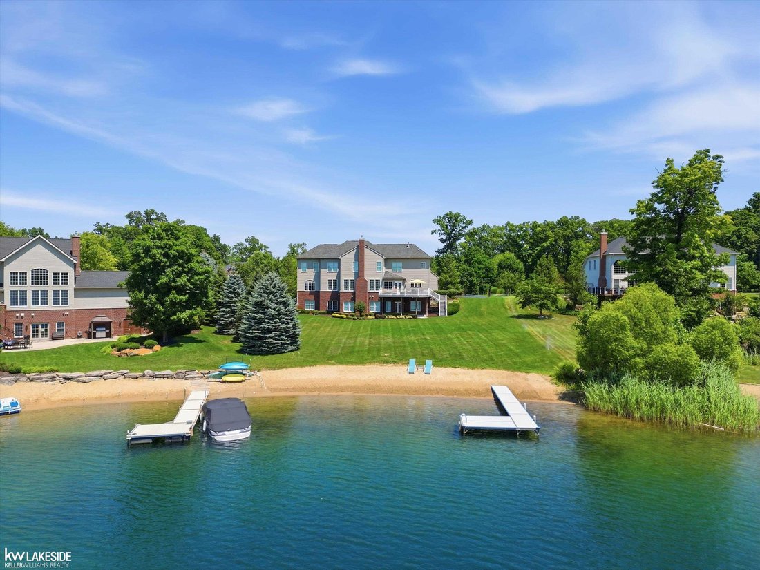 House in Highland Charter Township, Michigan, United States 5 - 18450873